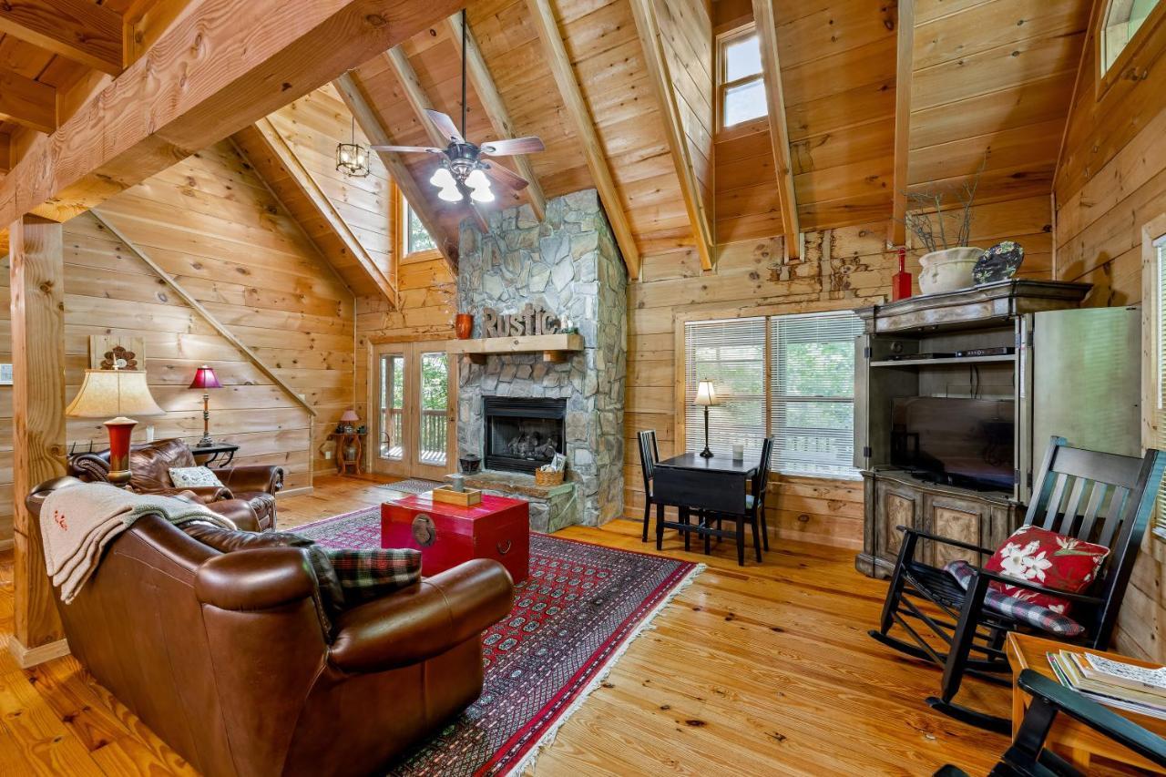 Willa Rustic Retreat West Jefferson Zewnętrze zdjęcie