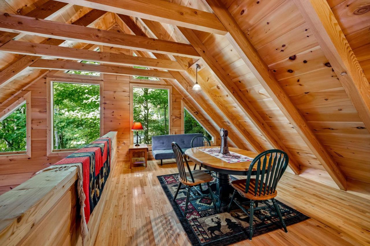 Willa Rustic Retreat West Jefferson Zewnętrze zdjęcie