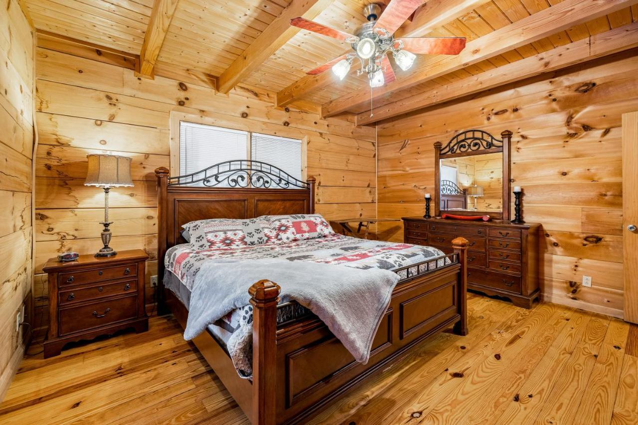 Willa Rustic Retreat West Jefferson Zewnętrze zdjęcie